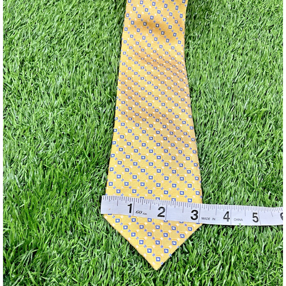 ROOSTER MENS Silk Geometric TIE YELLOW WITH GOLD BLUE AND WHITE 3 X 61 - Picture 4 of 6